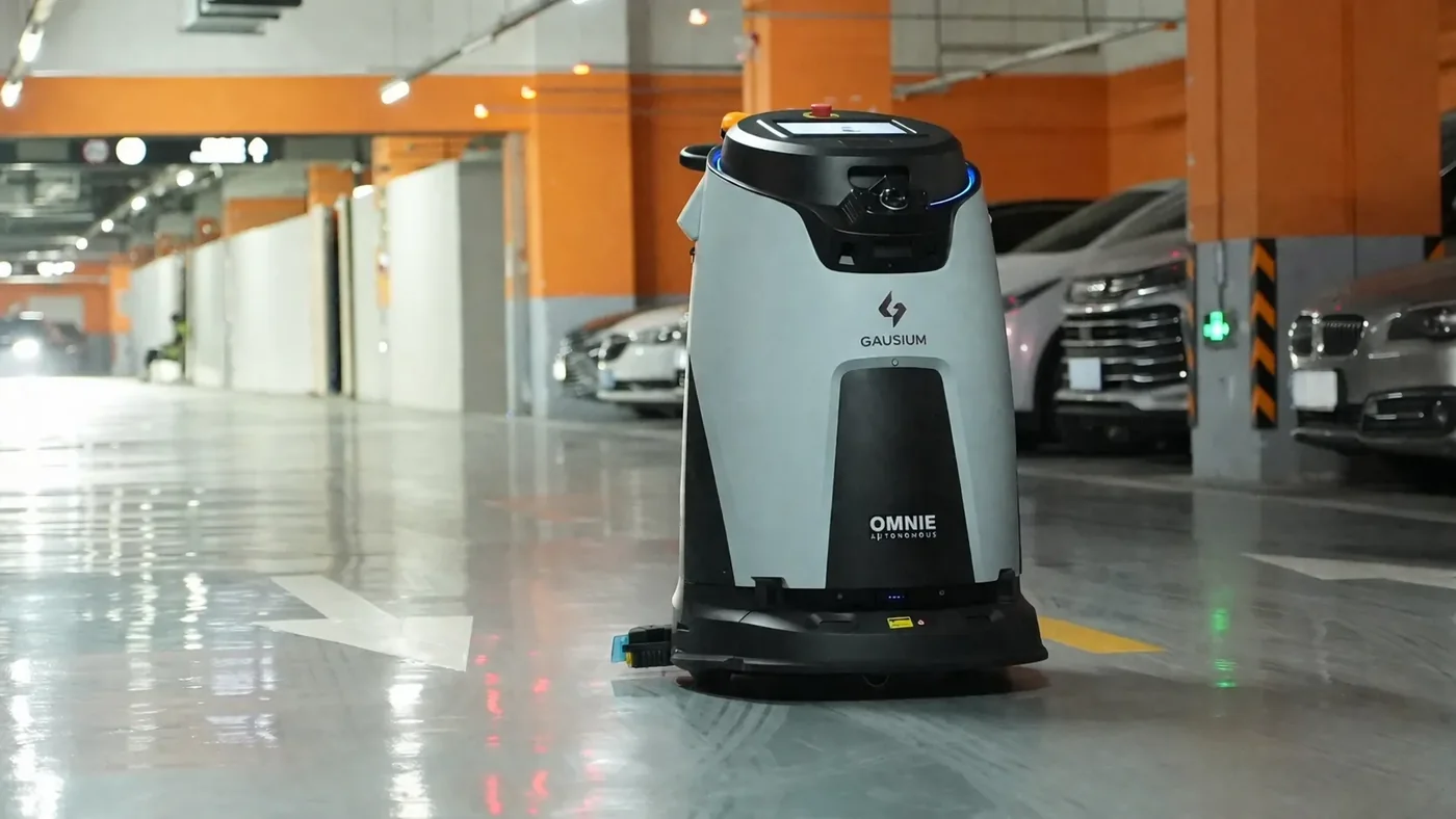 Reinigungsroboter in öffentlicher Einrichtung